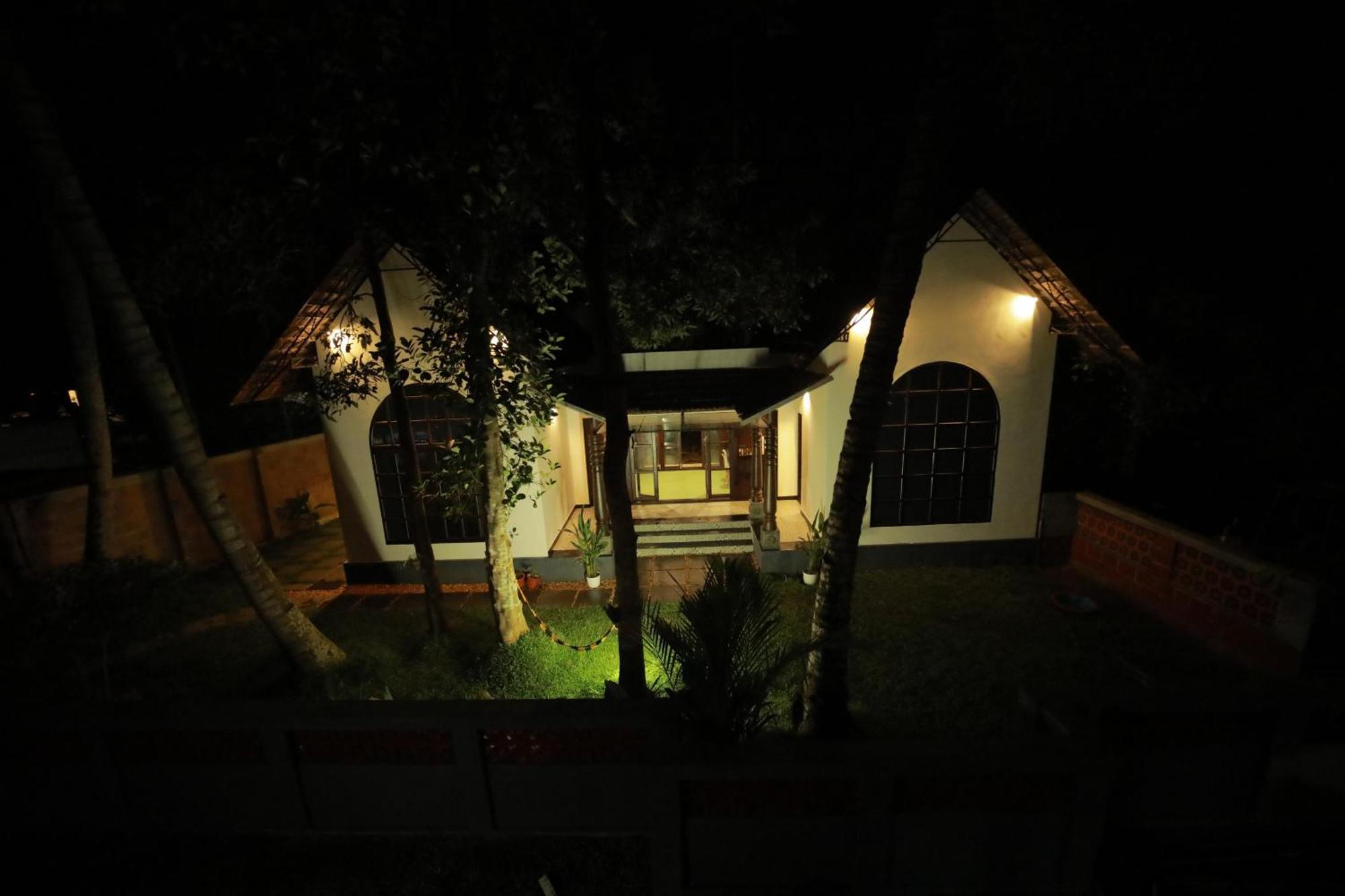 Munroe Plackal Heritage Mundrothuruth Exterior foto